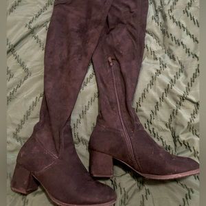 Black knee high boots